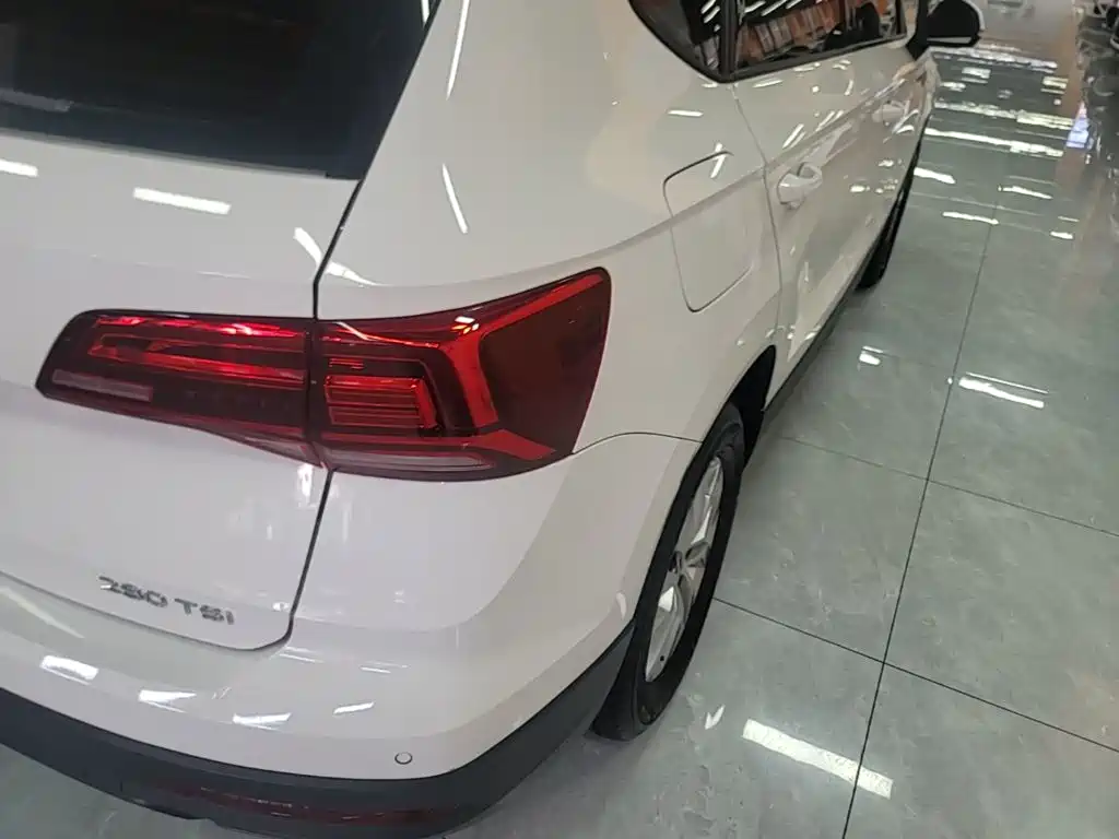 Volkswagen Tharu — миниатюра 8
