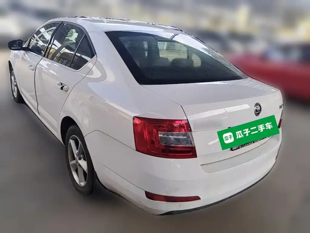 Skoda Octavia — миниатюра 7