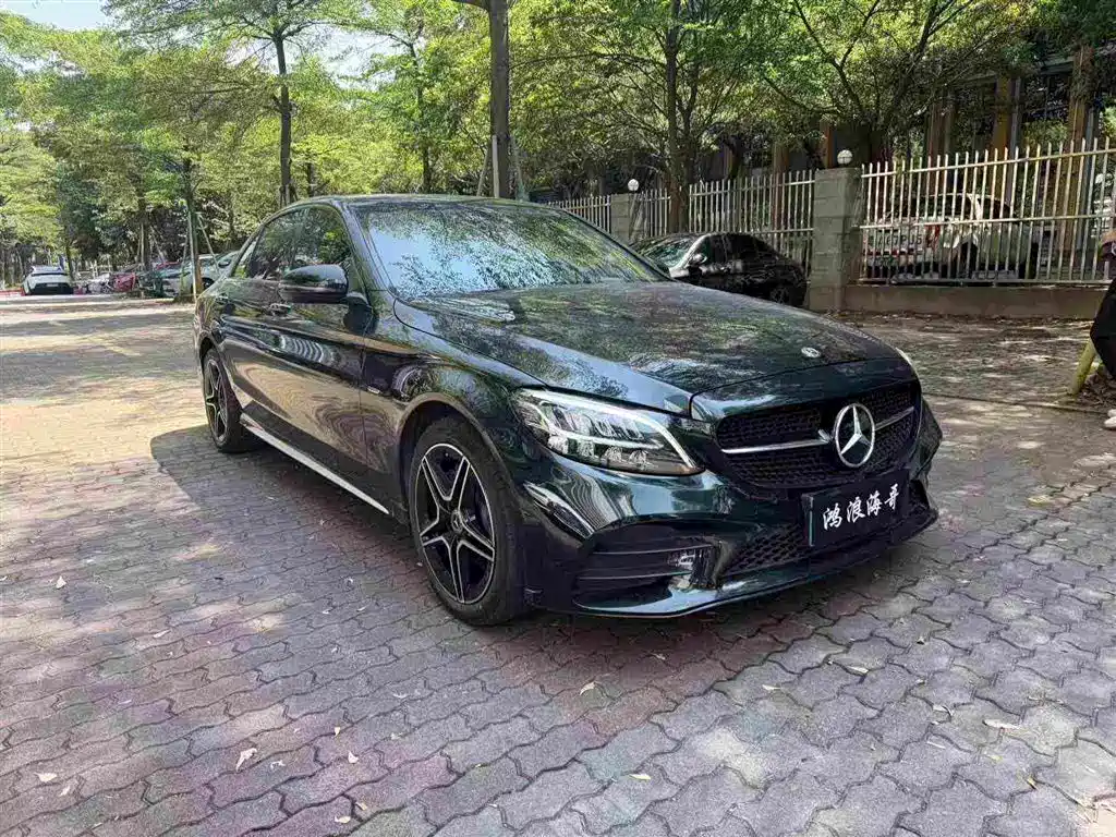Mercedes-Benz C-Class — миниатюра 2