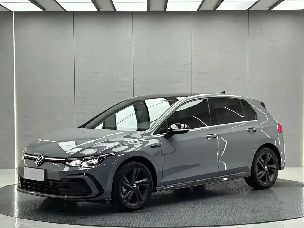 Volkswagen Golf 2022