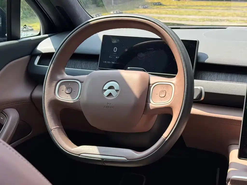 NIO ES8 — миниатюра 14