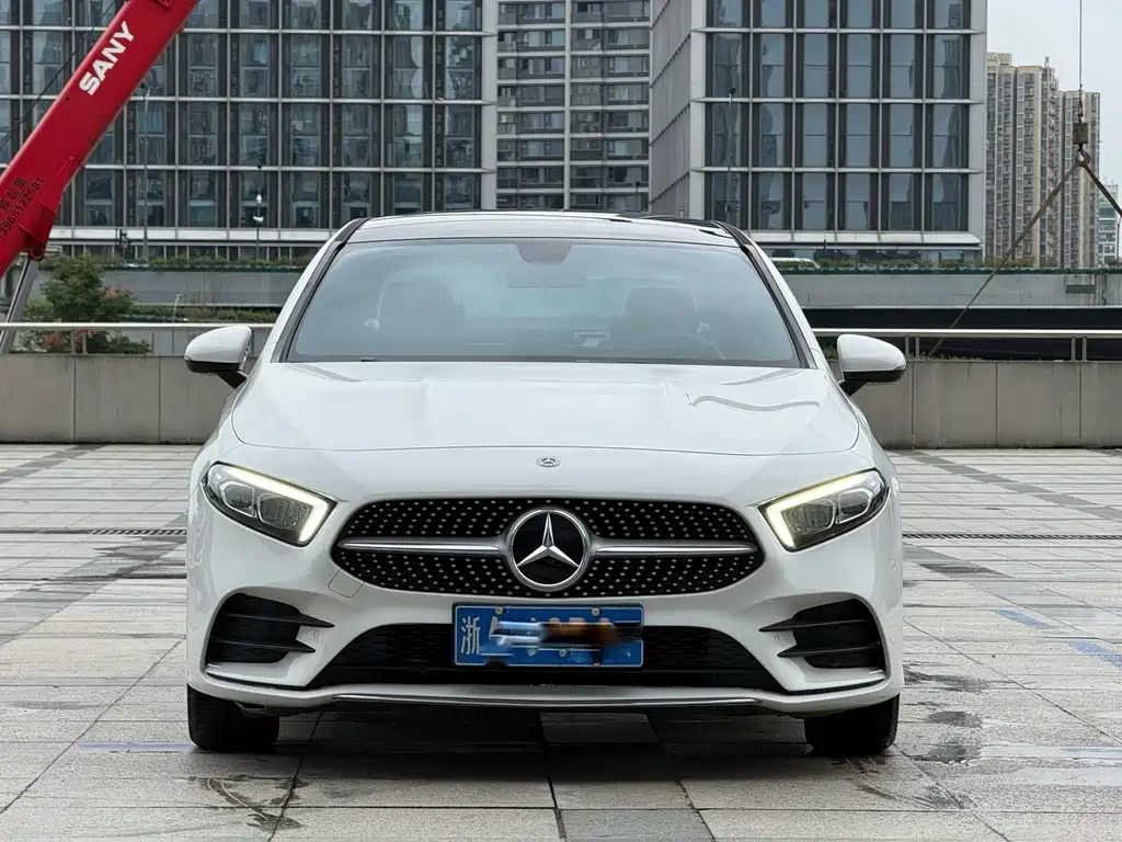 Mercedes-Benz A-Class — миниатюра 11