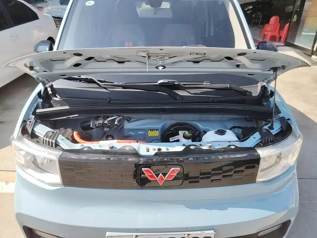 Wuling MINIEV — миниатюра 20