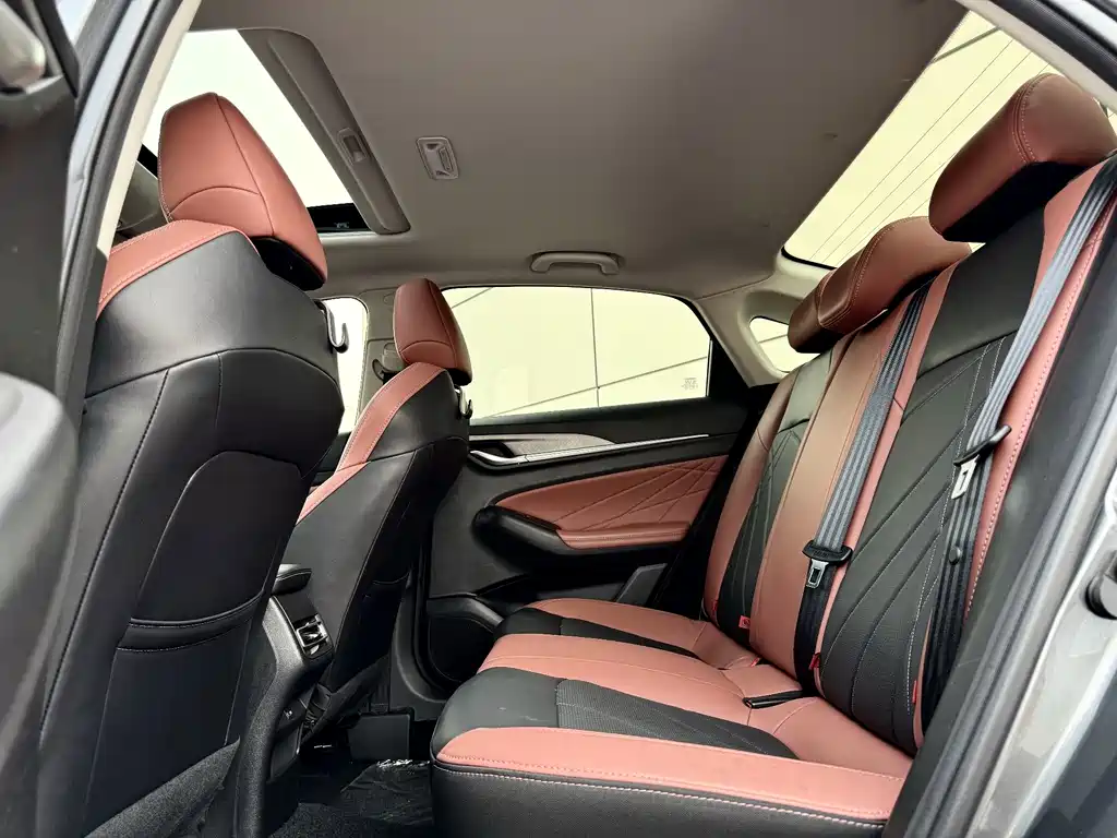 Changan Eado — миниатюра 10