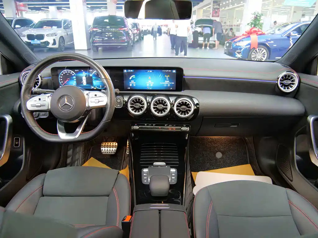 Mercedes-Benz CLA (Import) — миниатюра 16