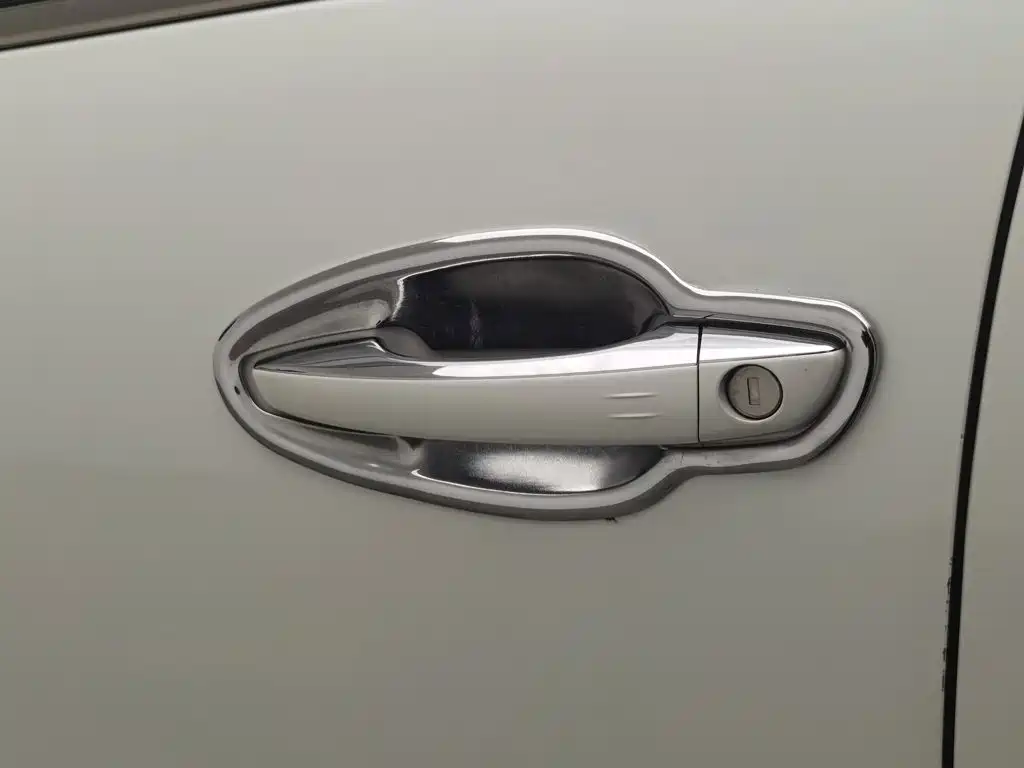 Peugeot 5008 — миниатюра 18
