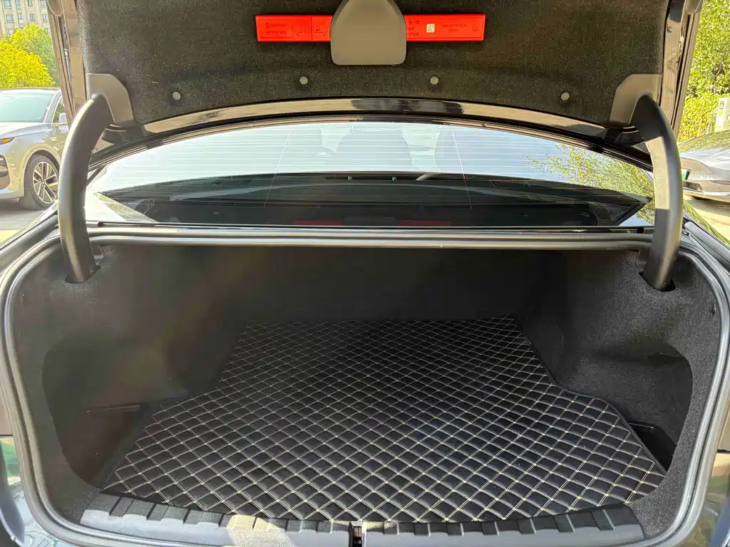 BMW i3 — миниатюра 15