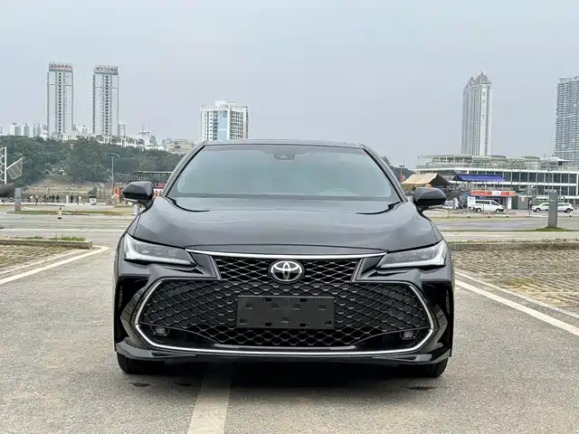 TOYOTA ASIAN DRAGON