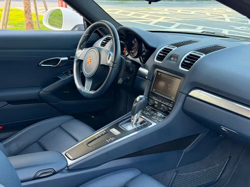 Porsche Cayman — миниатюра 10