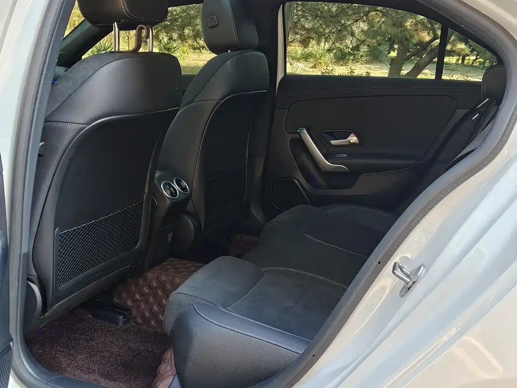 MERCEDES-BENZ A CLASS