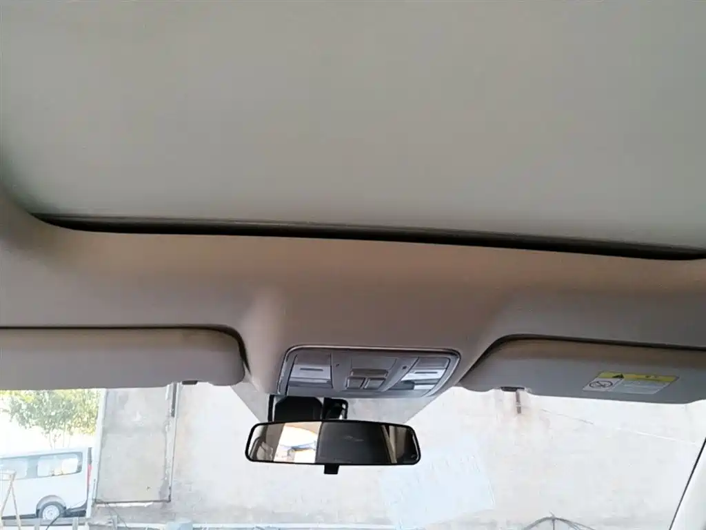 Changan CS55 EV — миниатюра 18