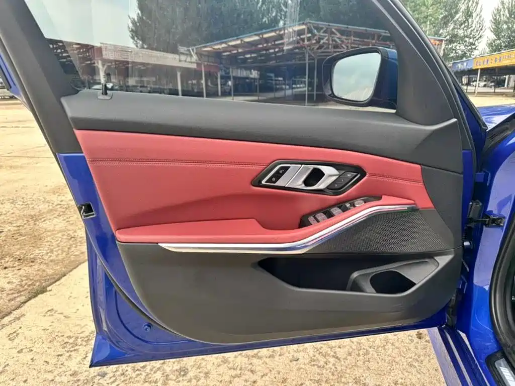BMW 3 Series — миниатюра 9