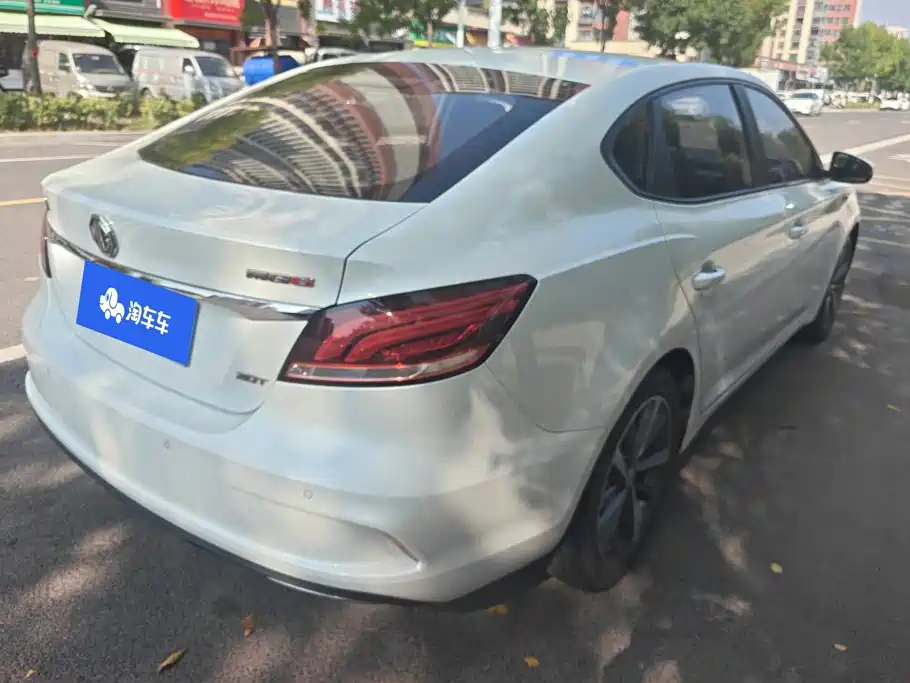 MG MG6 — миниатюра 3