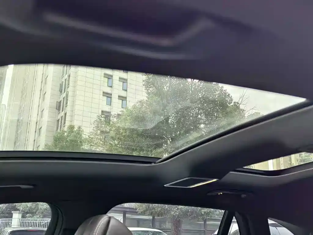 Mercedes-Benz GLC — миниатюра 15