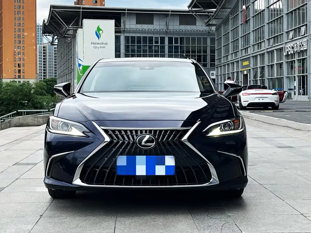 Lexus ES — миниатюра 2