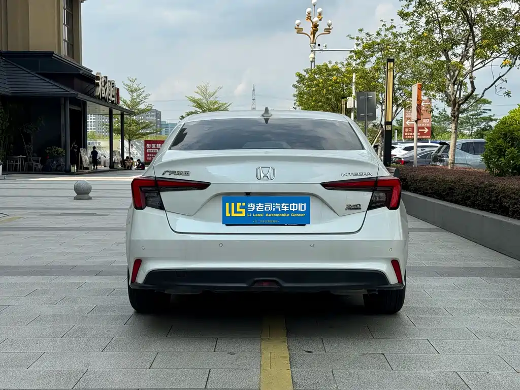 Honda Integra — миниатюра 5