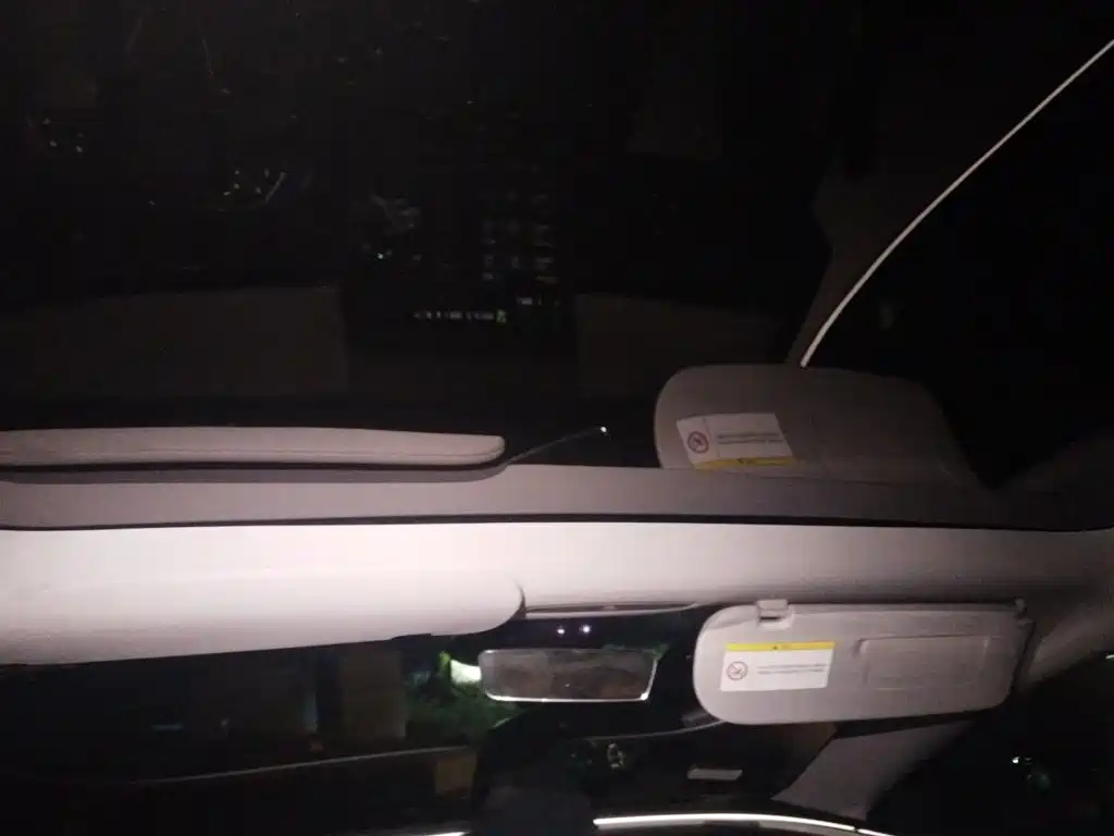 Tesla Model 3 — миниатюра 14
