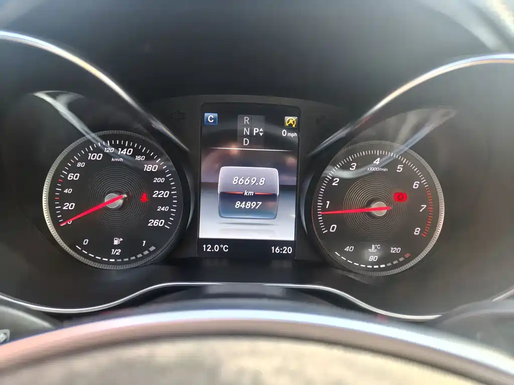 MERCEDES-BENZ C CLASS