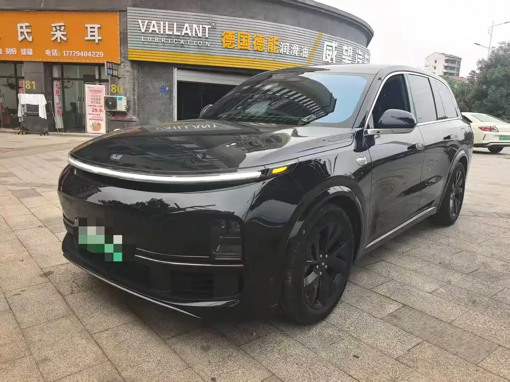Li Auto Li L8 2023