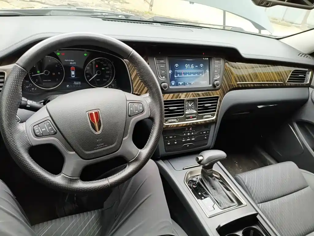 Hongqi Hongqi H7 — миниатюра 10
