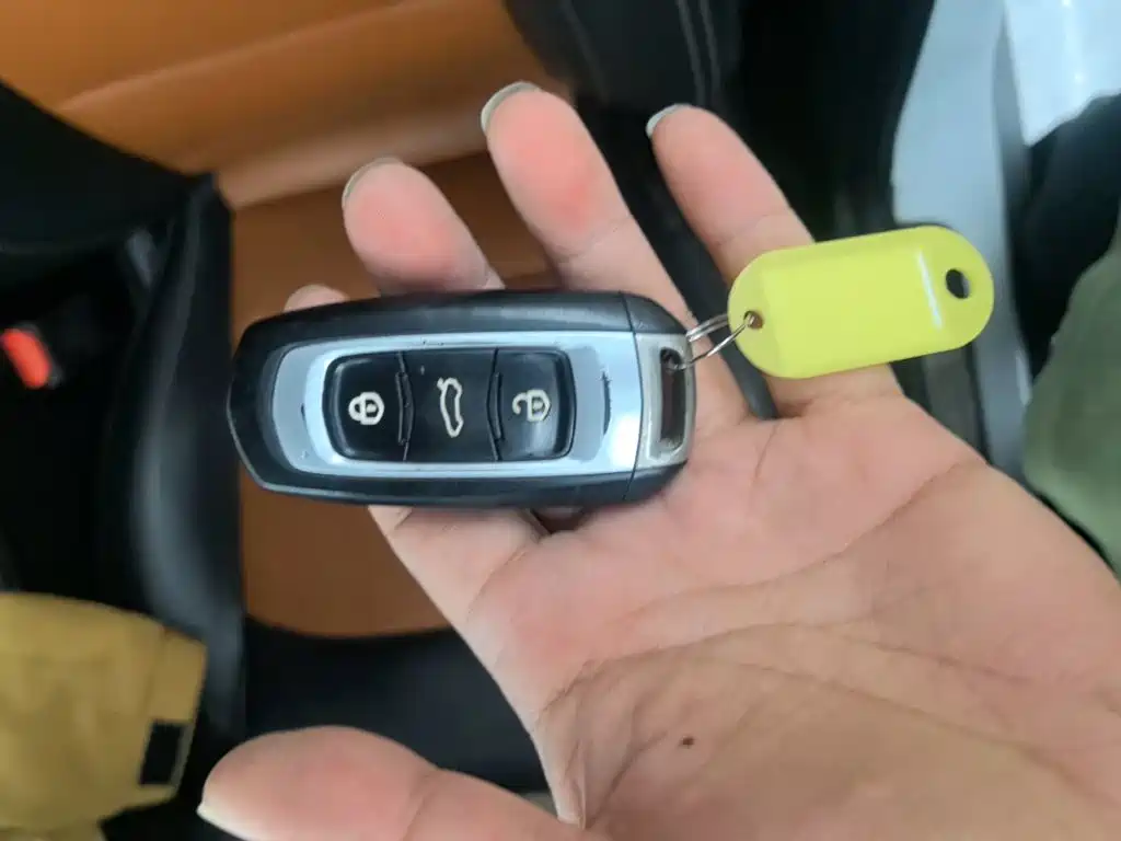 Geely Vision S1 — миниатюра 9