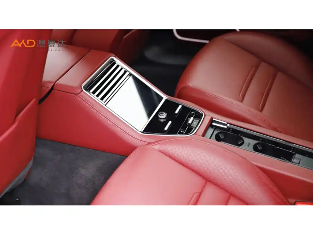 PORSCHE PANAMERA NEW ENERGY