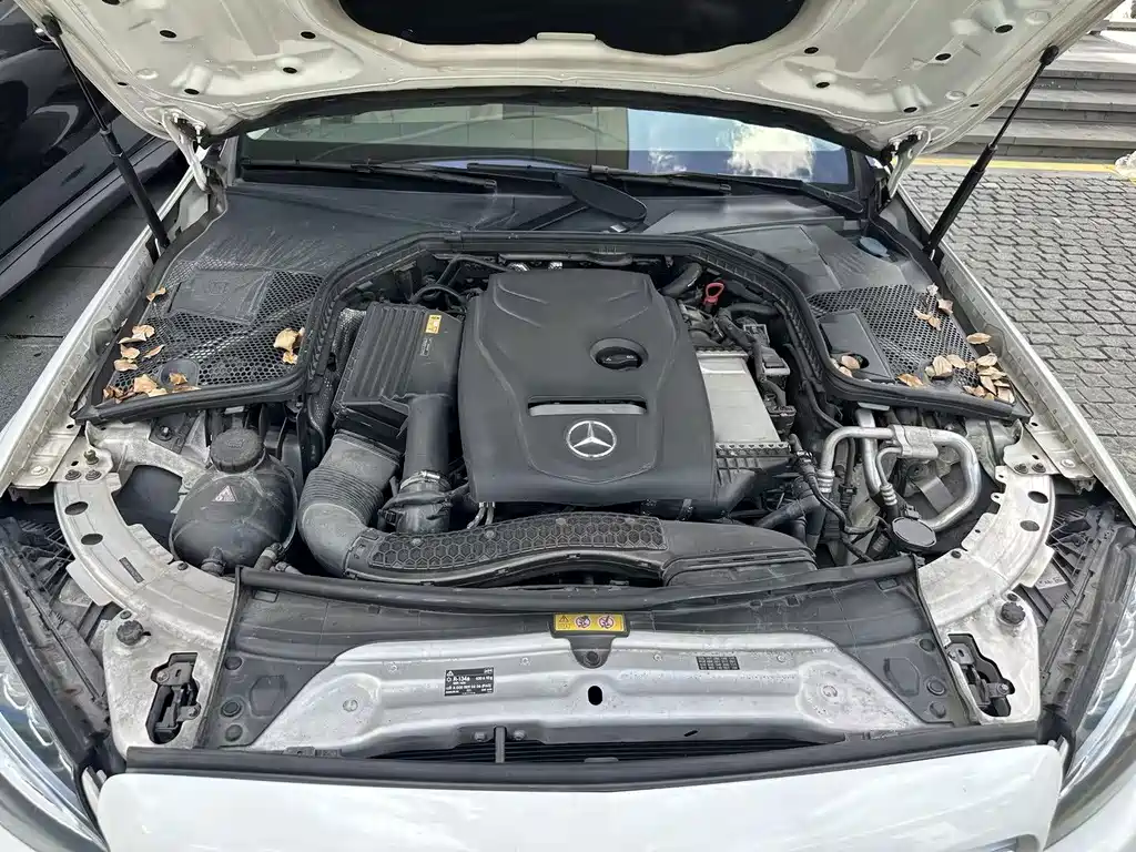 Mercedes-Benz C-Class — миниатюра 8