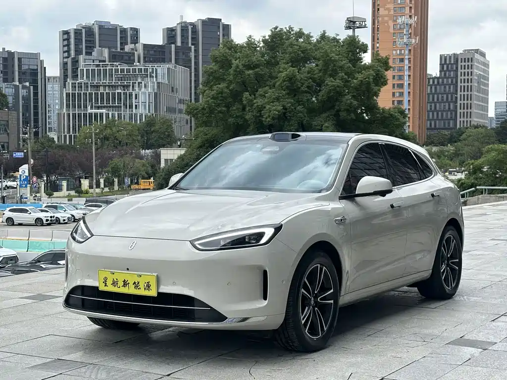 AITO AITO M5