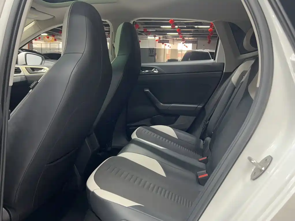 Volkswagen Polo — миниатюра 10