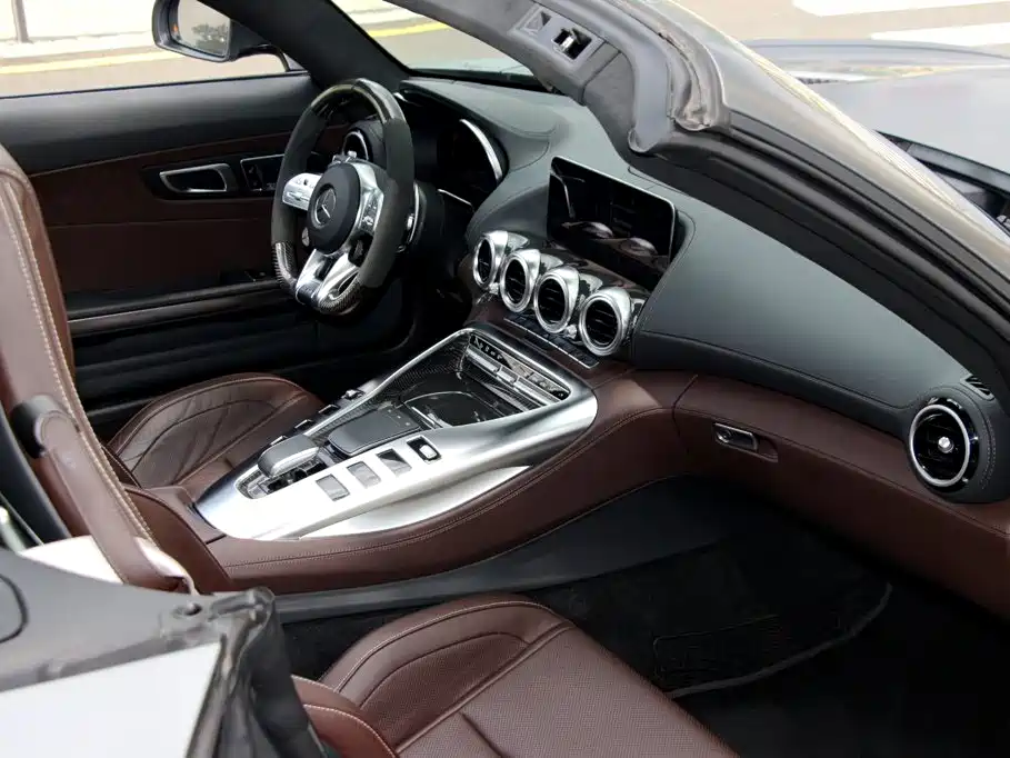 Mercedes-Benz AMG GT — миниатюра 13