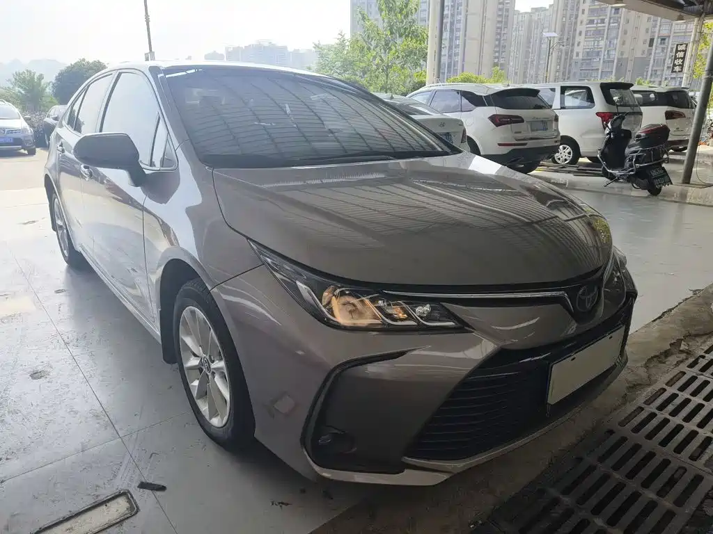 Toyota Corolla — миниатюра 8