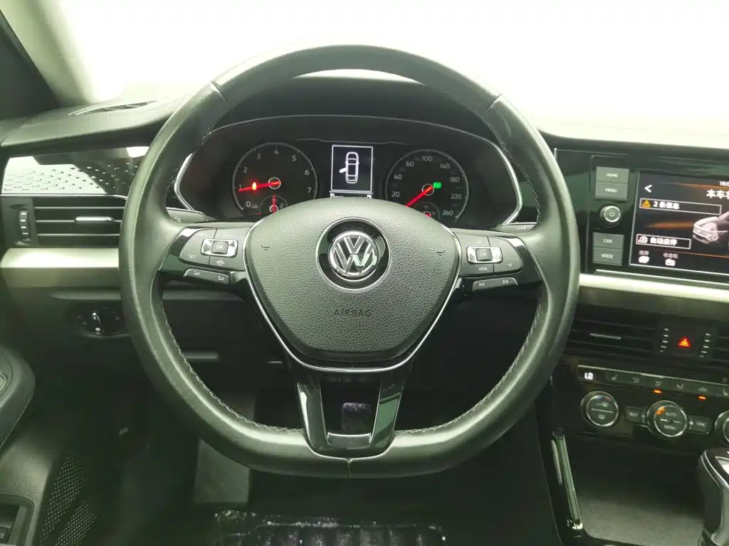 Volkswagen Passat — миниатюра 11