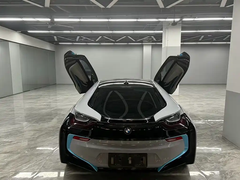 BMW i8 — миниатюра 2