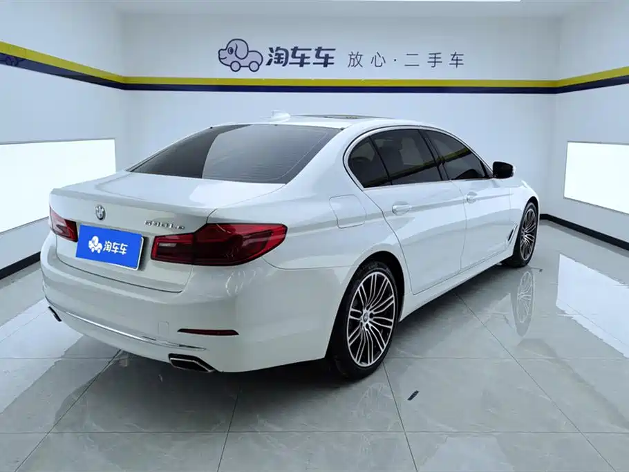 BMW 5 SERIES NEW ENERGY