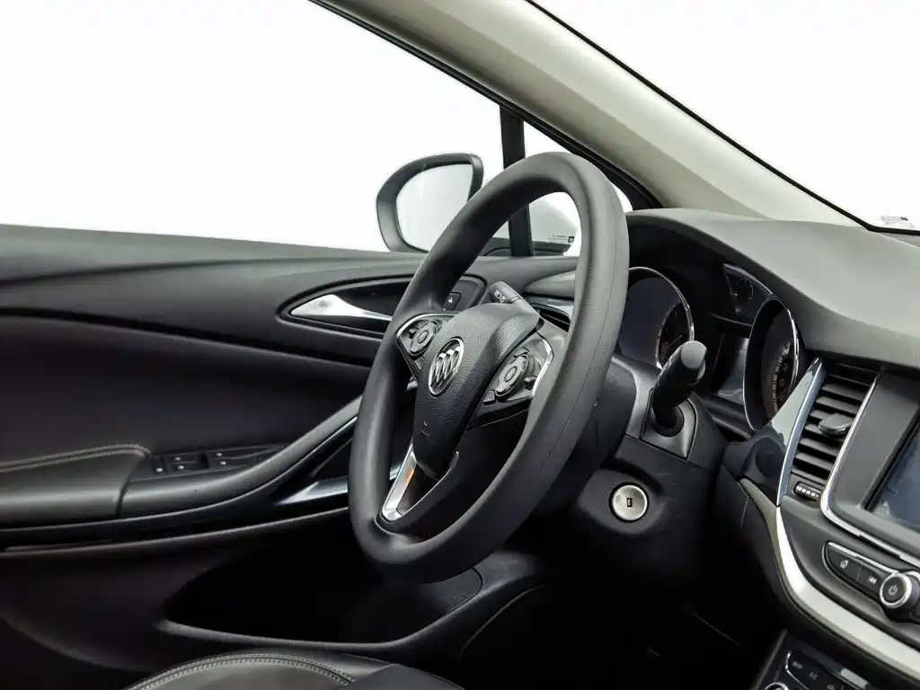 Buick Verano — миниатюра 22