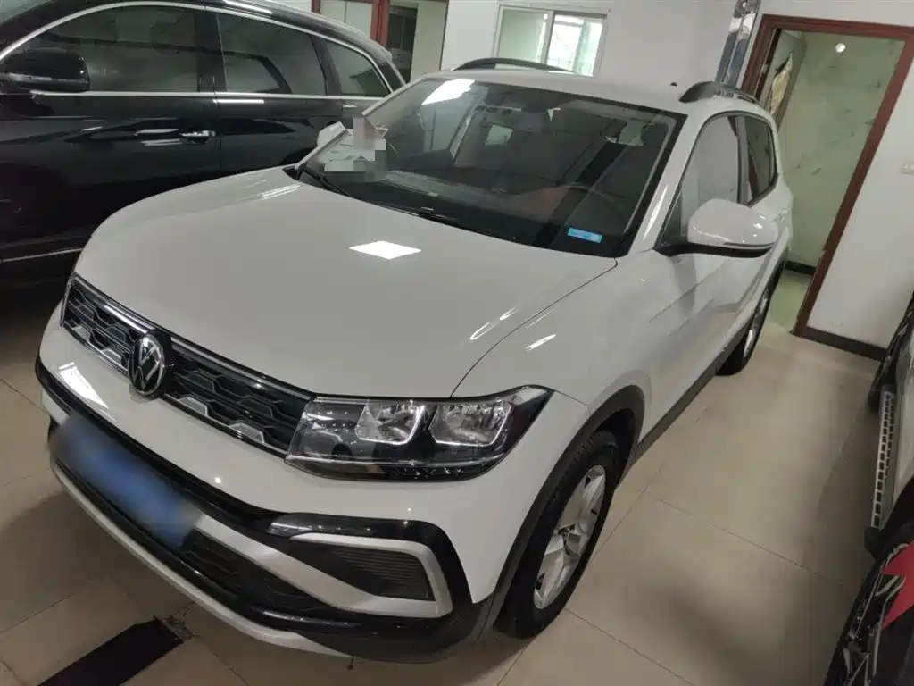 Volkswagen T-Cross 2024