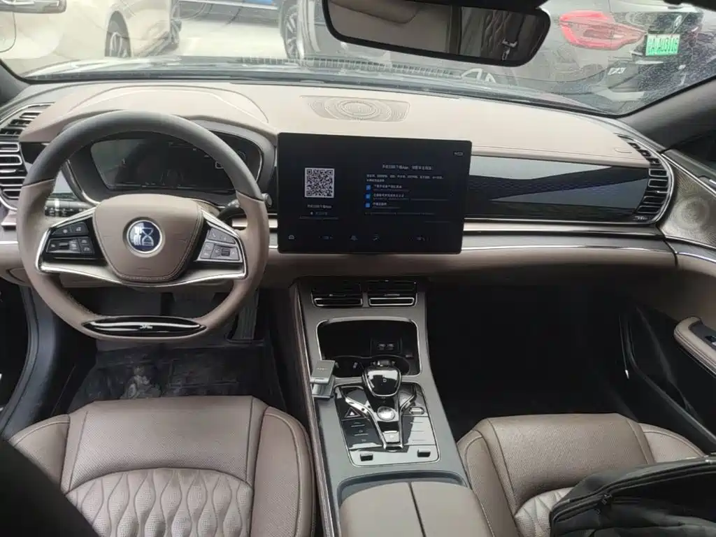 BYD Han — миниатюра 10