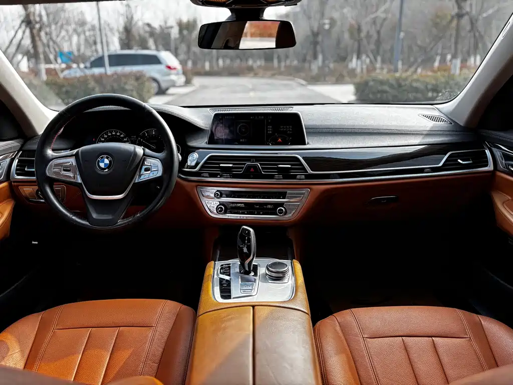 BMW 7 Series 7 2017 730Li Lead