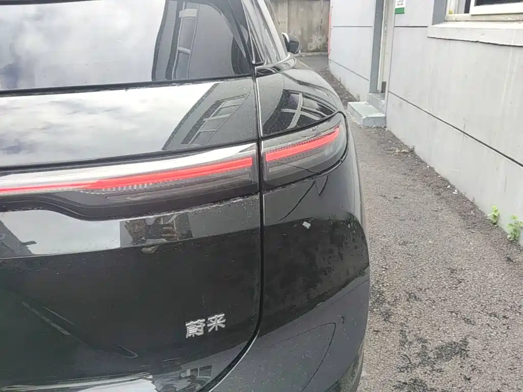 NIO ES6 — миниатюра 8