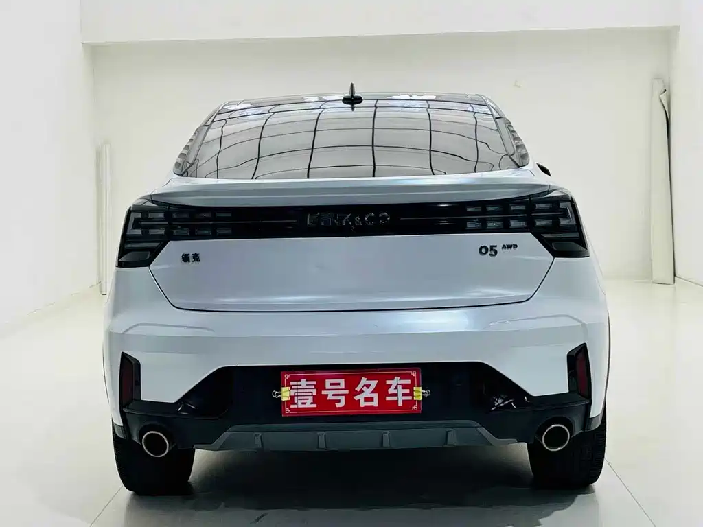 Lynk & Co 05 — миниатюра 5