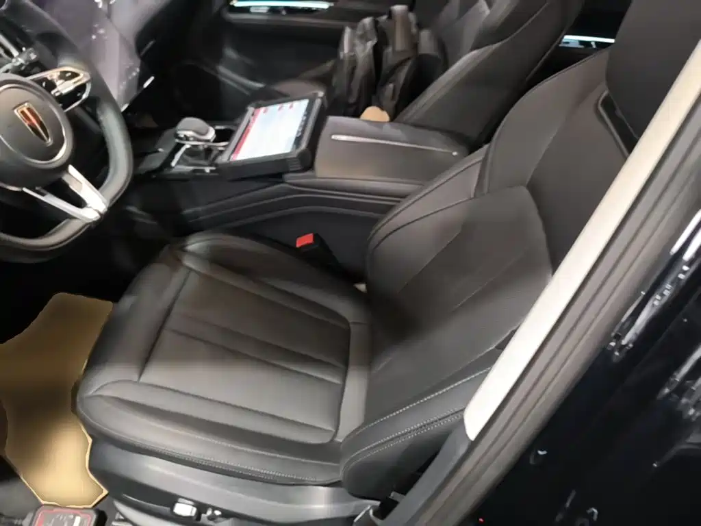 Hongqi Hongqi HS3 PHEV — миниатюра 15