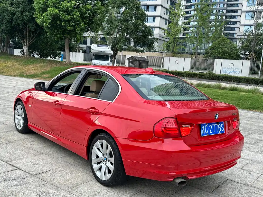 BMW 3 Series — миниатюра 7