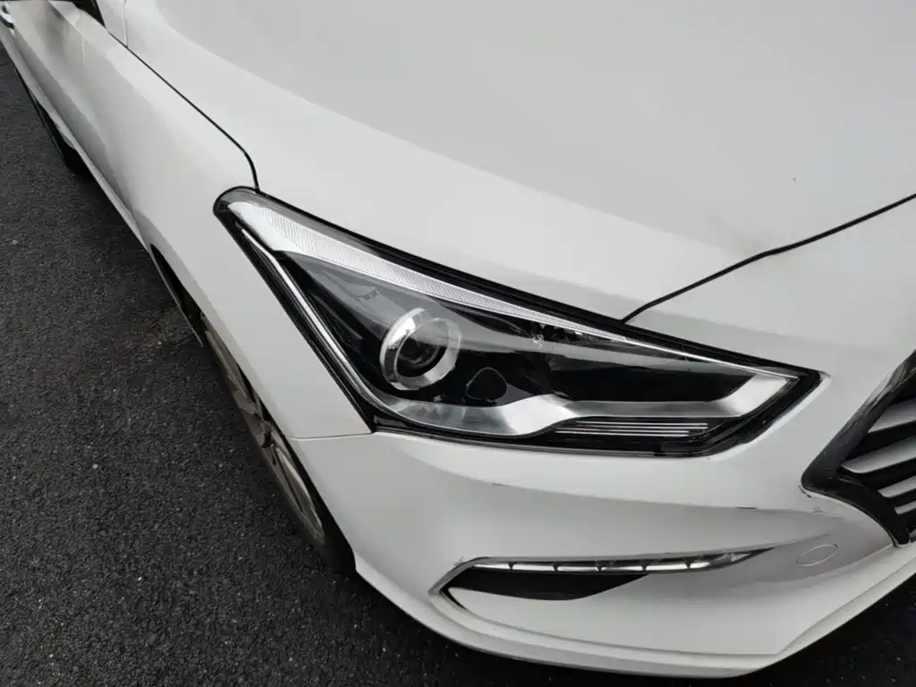 Hyundai Mistra — миниатюра 11