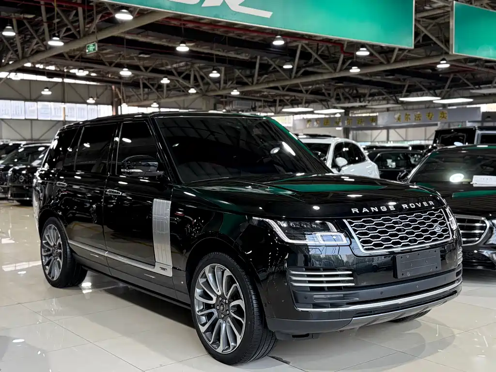 Land Rover Range Rover 2022 3.0 L6 400PS Long Wheelbase
