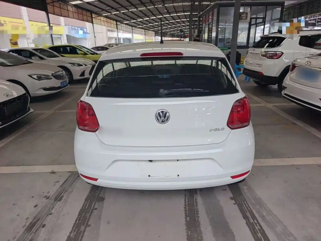 Volkswagen Polo — миниатюра 6