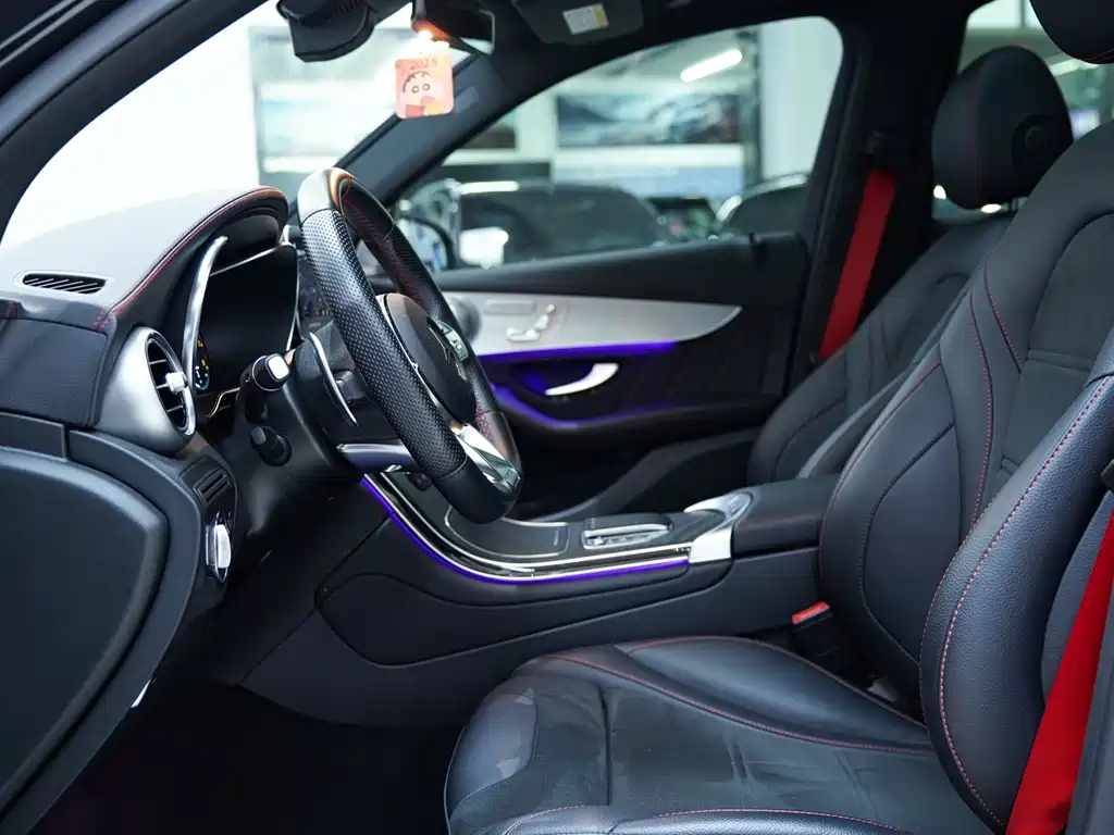 MERCEDES-BENZ GLC AMG