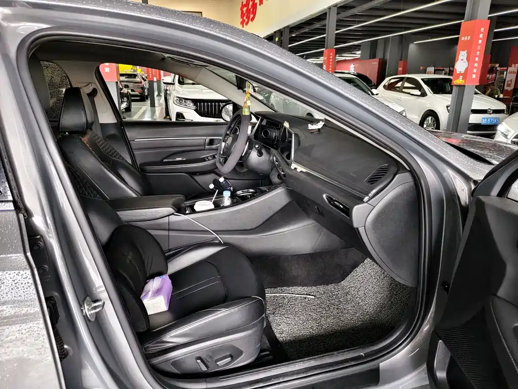Hyundai Sonata — миниатюра 4