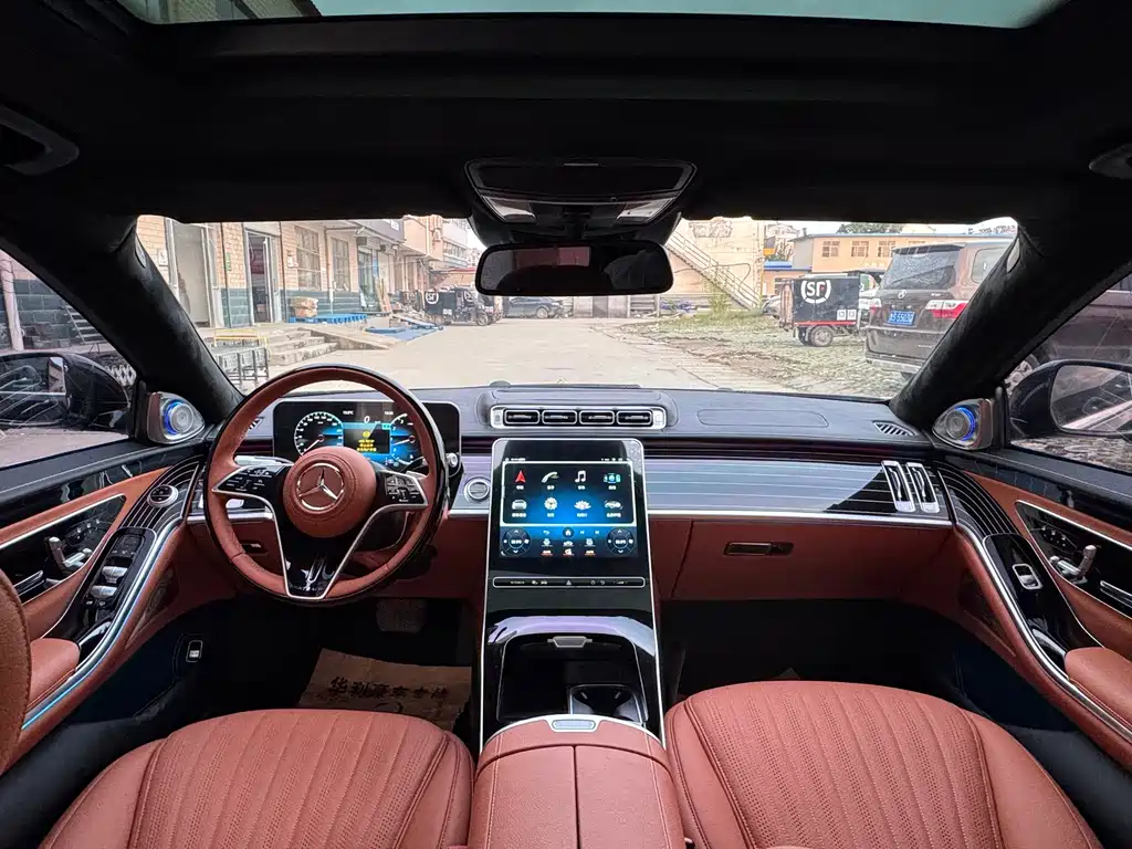 Mercedes-Benz S-Class — миниатюра 13
