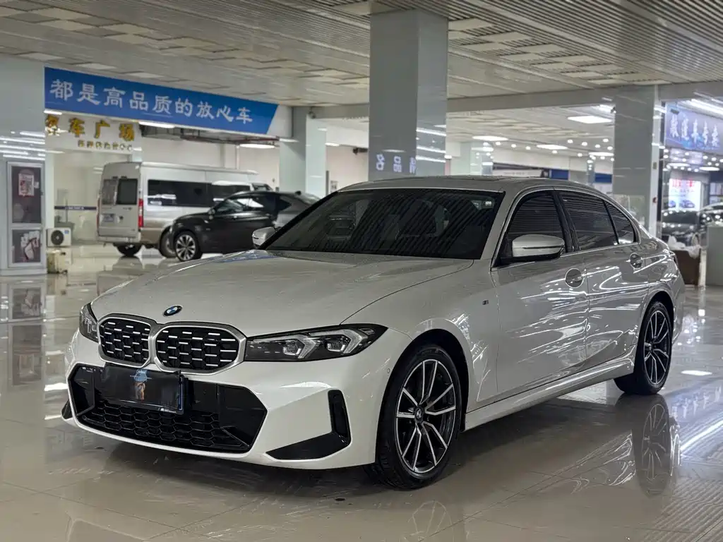 BMW 3 Series 2023
