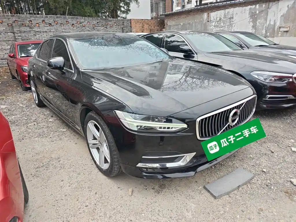 Volvo S90 2019 T5